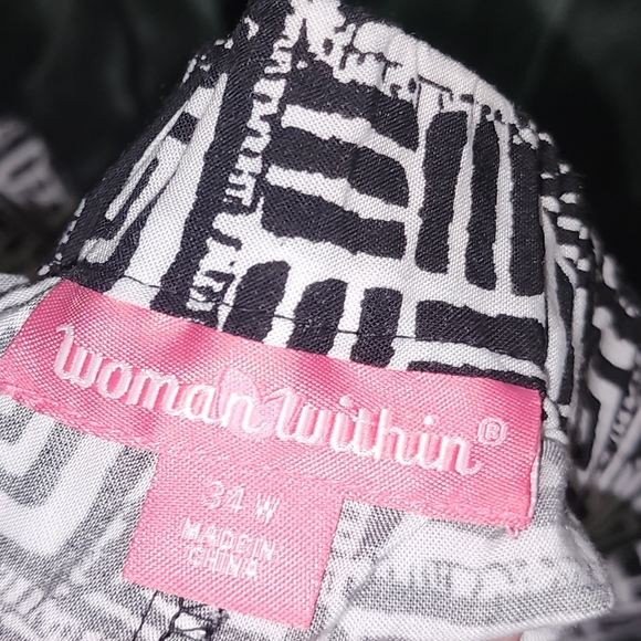 Woman Within Black & White Rayon Pattern Pants 34W NWOT - Picture 6 of 11